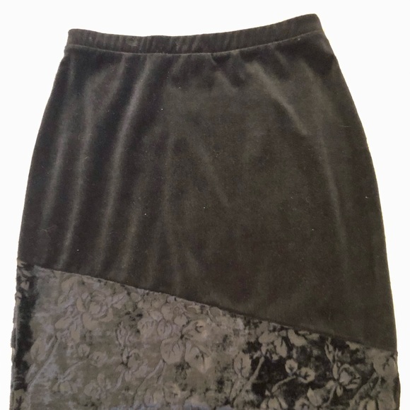 Two piece crushed velvet dress -FWH - Picture 6 of 11